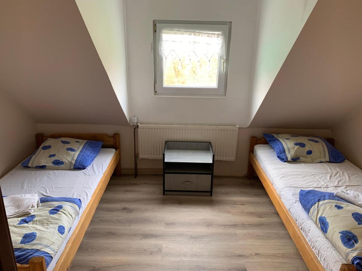 Latarnia Wagabundy Bieszczady Hotel Wola Michowa Kültér fotó
