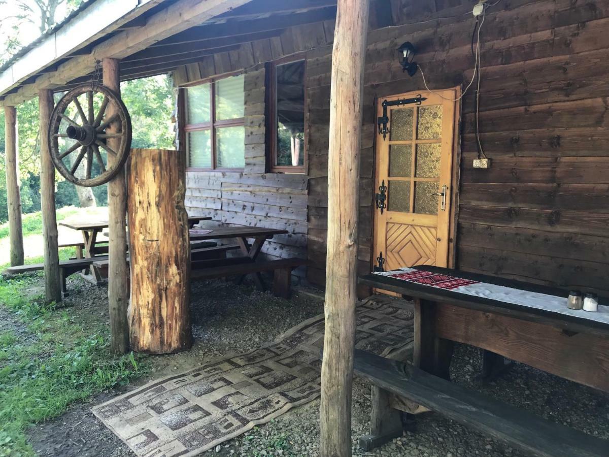Latarnia Wagabundy Bieszczady Hotel Wola Michowa Kültér fotó